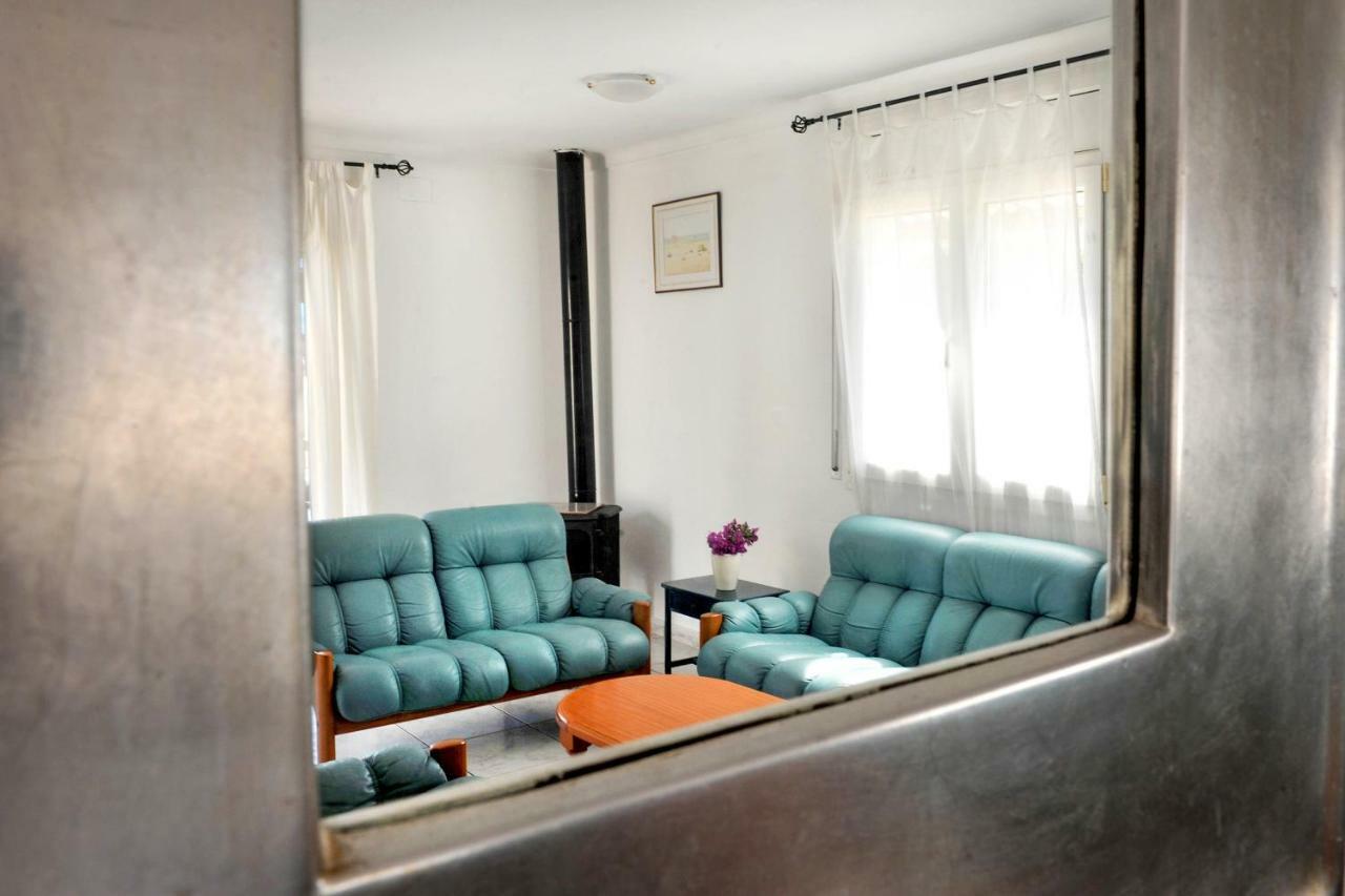 Guti Villa L' Escala Bagian luar foto